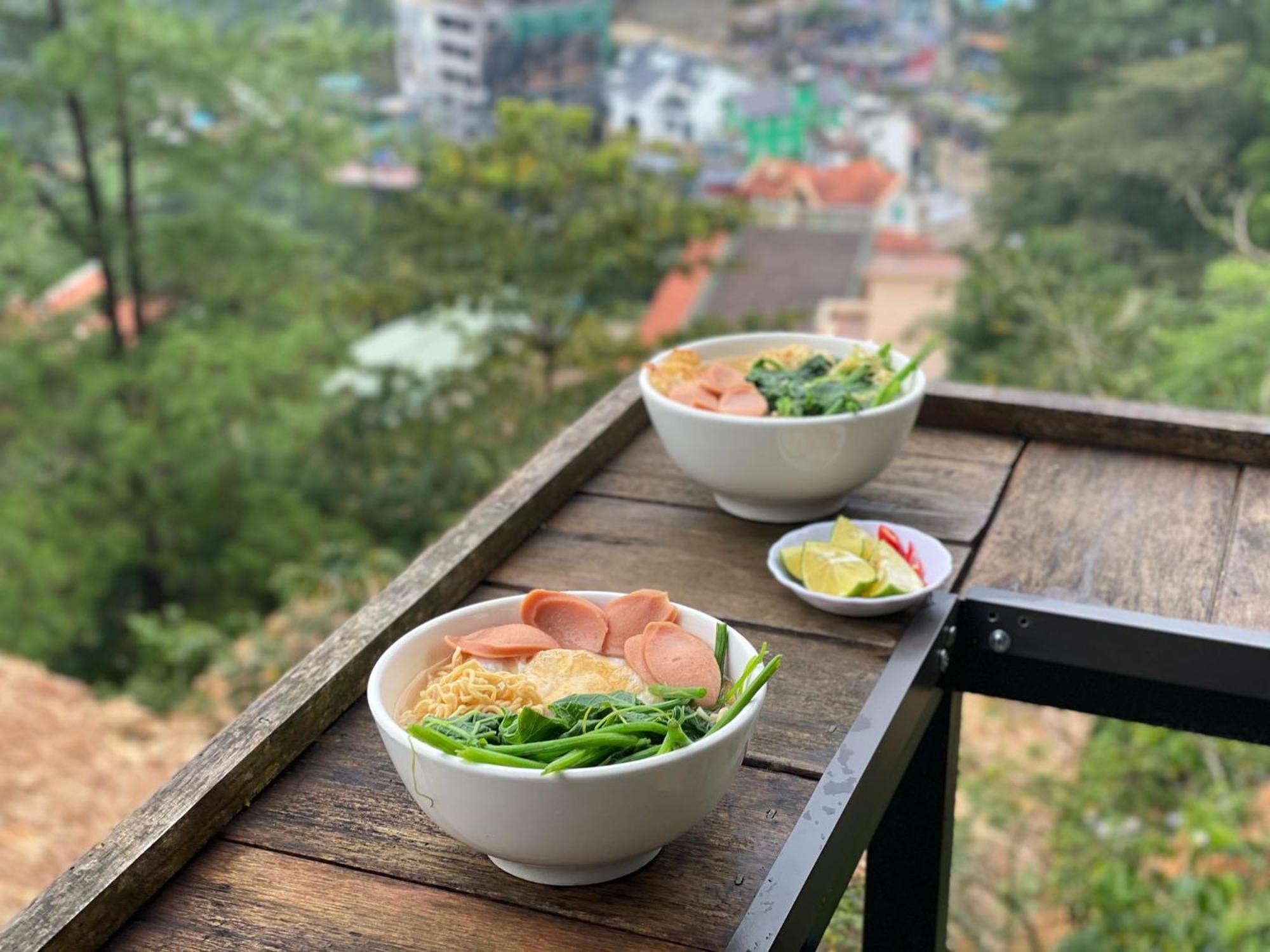 Chillout Village - Homestay Tam Dao Hanoi Exteriör bild